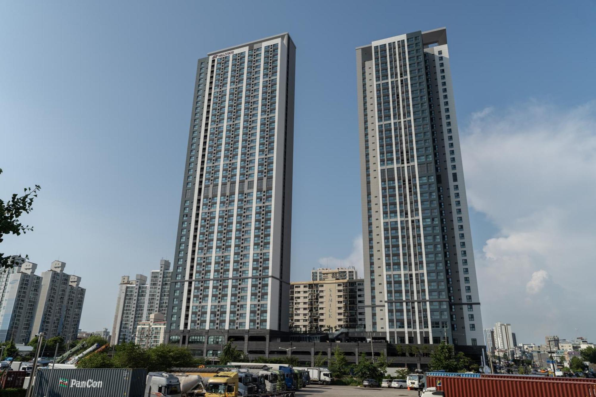 Golden Planet Incheon Hotel Exterior photo